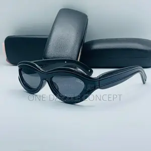 Oval Frame Loewe Eyewear