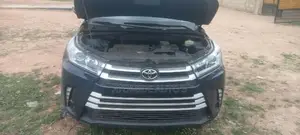 Best Toyota Mechanic With Diagnosis Machine