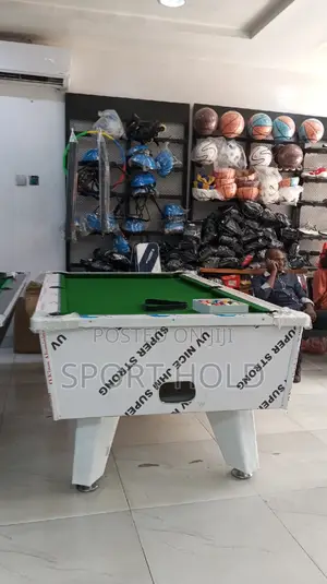 Gloss Marble and Coin Snooker Table