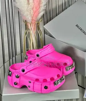 Photo - High Quality Balenciaga Crocs for Real Bosses