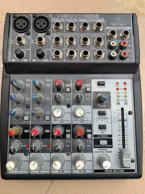 Quality Behringer Xenyx 1002 Analog Mixer