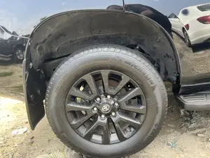 Toyota Land Cruiser Prado 2022 Black