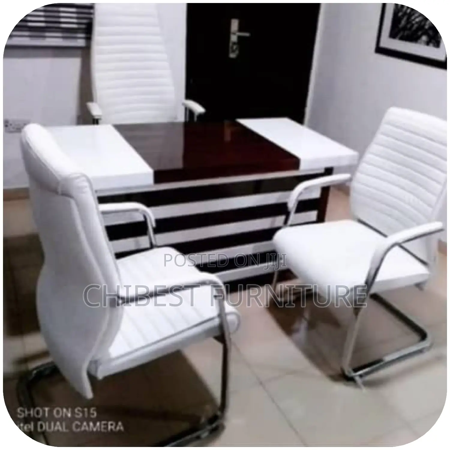 Standard Executive Table With Chairs