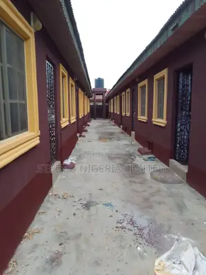 1bdrm Block of Flats in Horizon, Igbogbo for rent