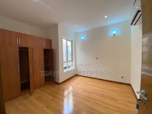 Furnished 2bdrm Block of Flats in Bananas Lsland for rent