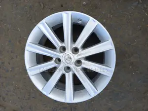 17 Inches 2012 - 2014 Camry Alloyed Wheels