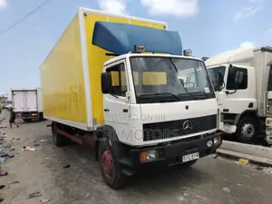 Mercedes Truck 1317 26fit