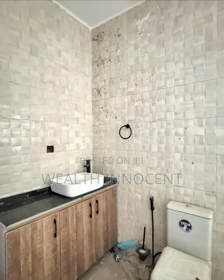 5bdrm Duplex in Guzape District for rent