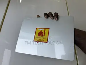 Macbook Screen