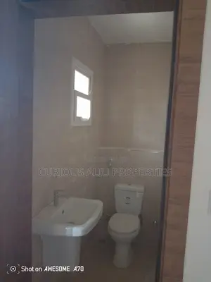 2bdrm Block of Flats in Baillad Estate, Life Camp for rent