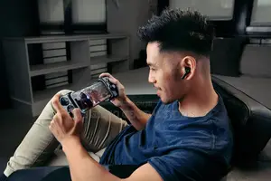 Razer Kishi - Gaming Controller for Android and iPhone