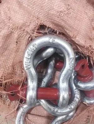 Original 6.5t Bow Shackle