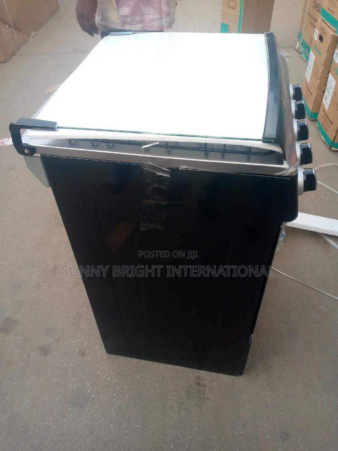 Skyrun Standing Gas Cooker 50by50 4b