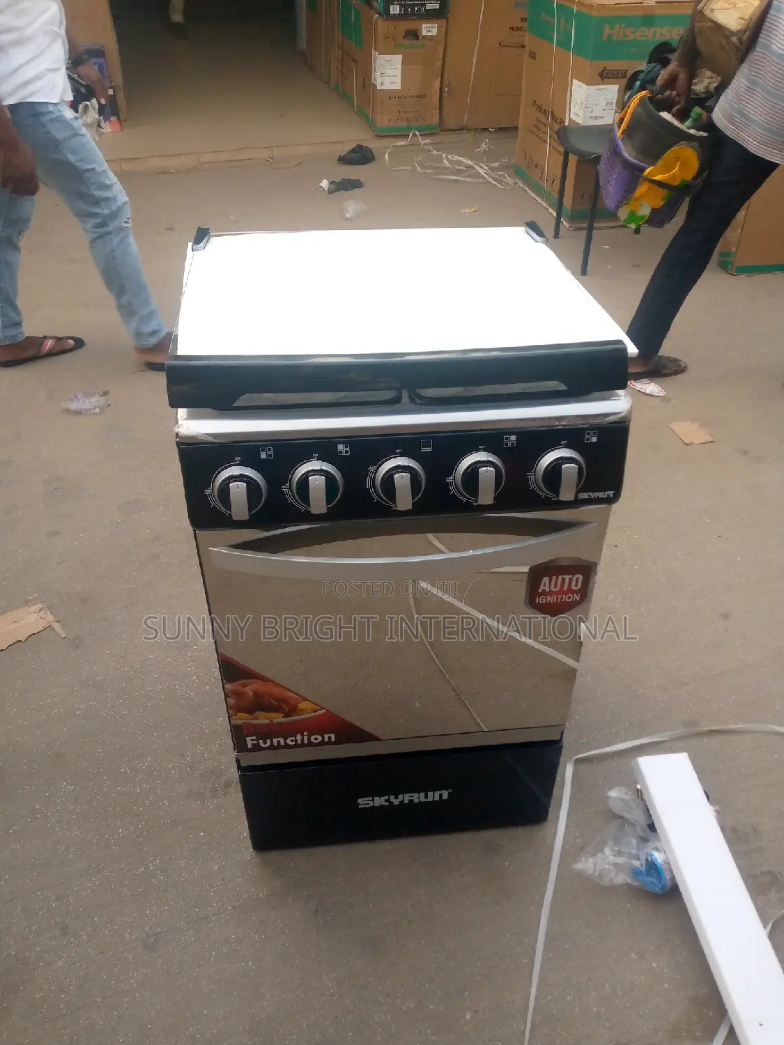 Skyrun Standing Gas Cooker 50by50 4b