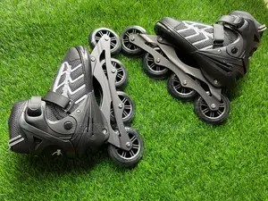 Roller Blade , Adjustable Size ( 42 - 45 ) ( Brand New )