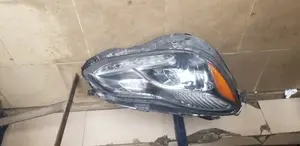 E350 2014 American Single Charger Headlight