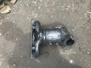 Engine Catalyst Converter Hyundai Elantra 2012 Model
