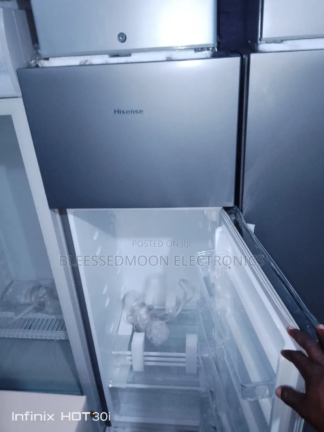 Hisense Low Voltage Fridge Quality Ice Maker 3 Years W