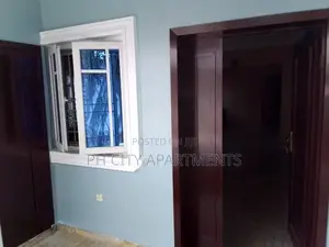 3bdrm Block of Flats in Port-Harcourt for rent