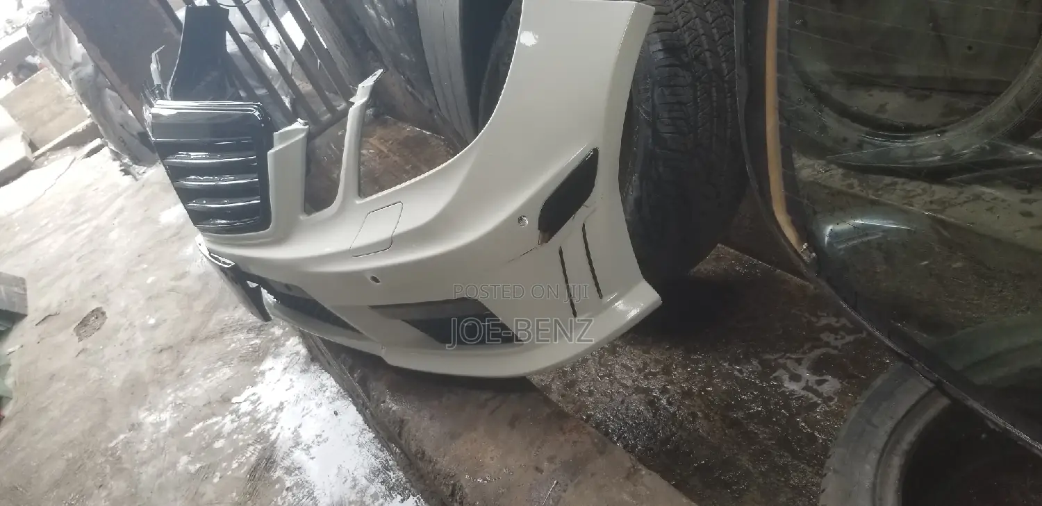 E350 2010 Complete AMG Front Bumper With Grill