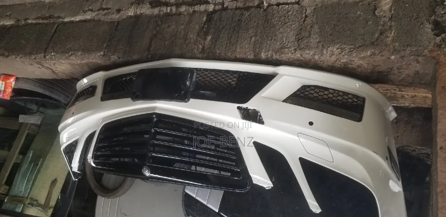 E350 2010 Complete AMG Front Bumper With Grill