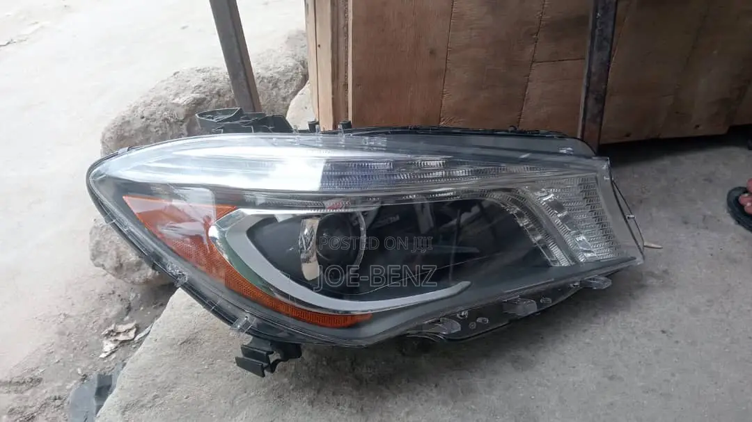Cla250 2014 Right Side LED Headlight