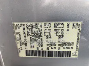 Nissan Pathfinder Silver 4x4 2011 Silver