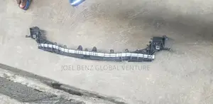 C300 2017 Front Bumper Support