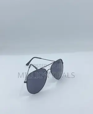 Black Light Weight Men’S Sunglasses Aviator