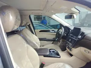 Mercedes-Benz GLE-Class GLE 350d 4MATIC 2017 Gray