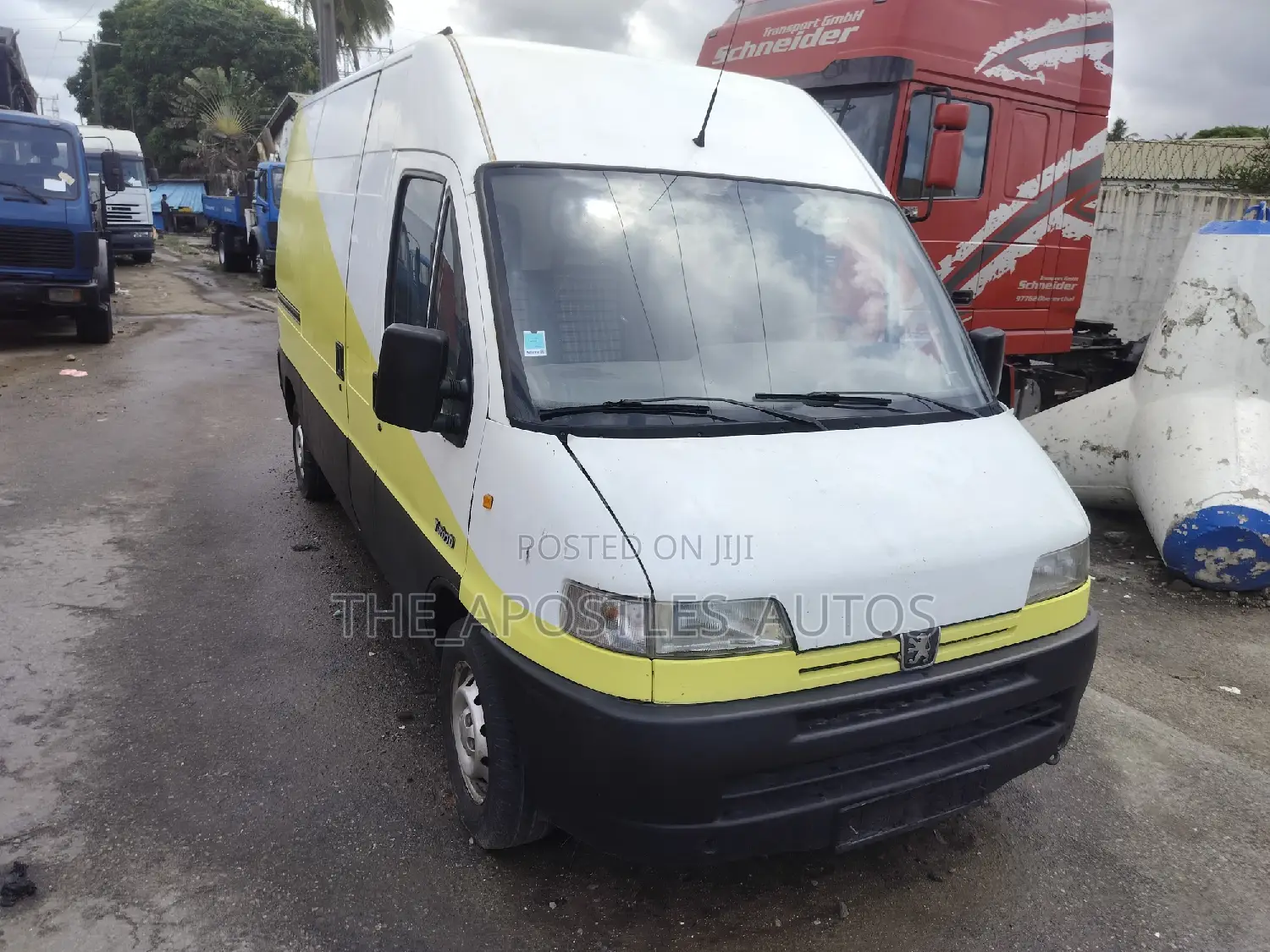 Peugeot Boxer 2005 Yellow
