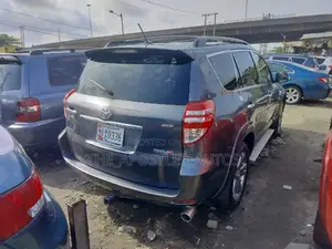 Toyota RAV4 3.5 Sport 4x4 2012 Gray