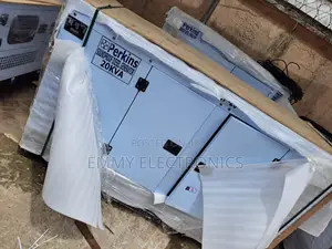 Perkins Diesel Soundproof Generator Model Sp20kva