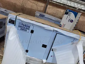 ¤《Perkins Diesel Soundproof Generator Model Sp20kva