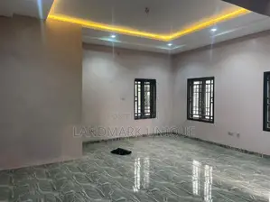 2bdrm Block of Flats in Posted Town, Ushafa for rent