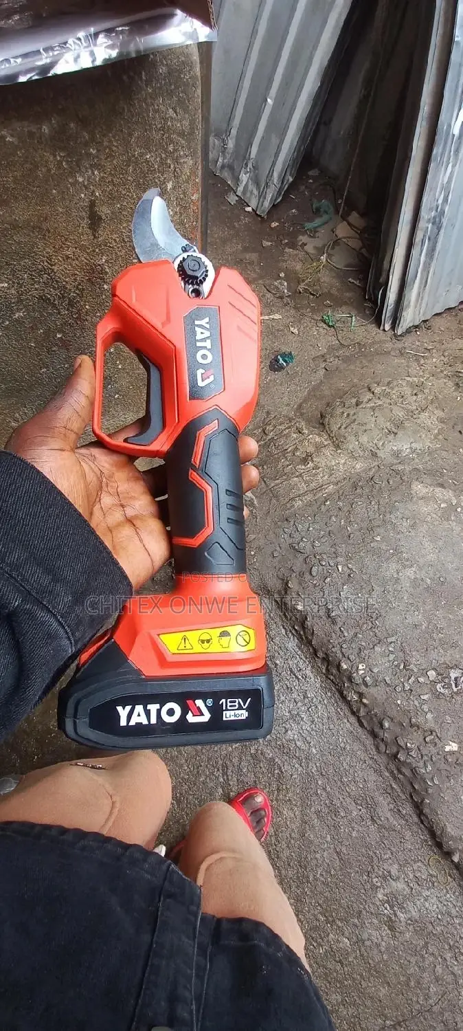 Cordless Pruning Shears 18v