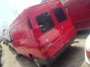 Ford Transit 2002 Red