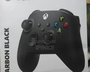 Xbox Carbon Black, Purple