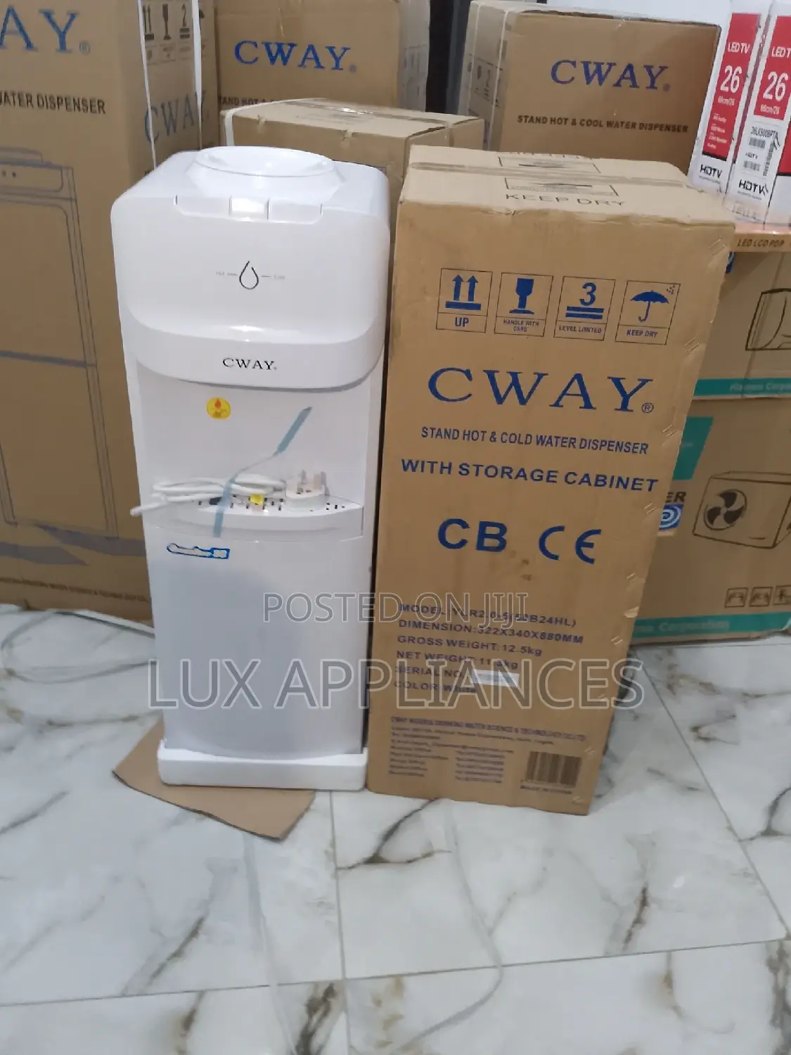 Push-in Button Controlled Water Dispenser