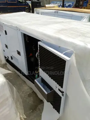 30KVA Perkins Diesel Generator (Soundproof).
