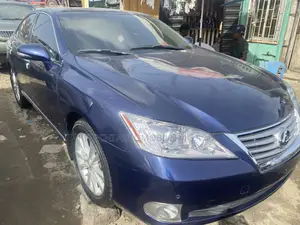 Lexus ES 350 2011 Blue