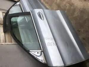 GLE Front Door 166 Mercedes Benz