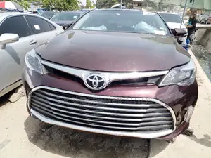 Toyota Avalon 2014