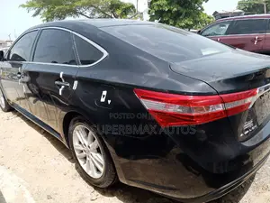 Toyota Avalon 2015 Black