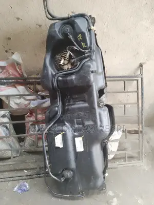 Complete Fuel Tank and Fuel Pump Range Rover Sport 2011
