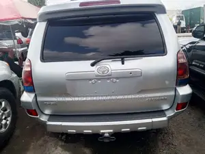Toyota 4-Runner Limited V6 2005 Silver