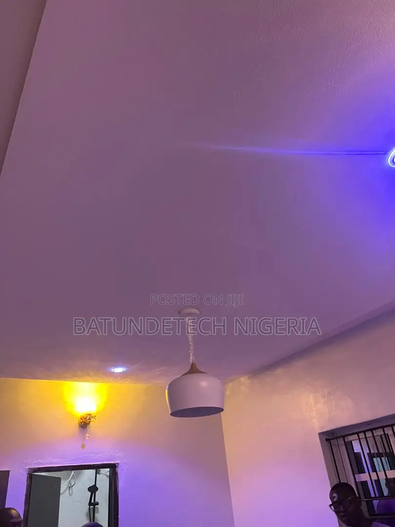 7bdrm Apartment in Igbogbo for rent