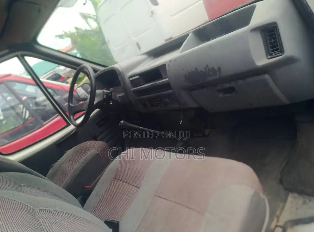Ford Transit 2005 White