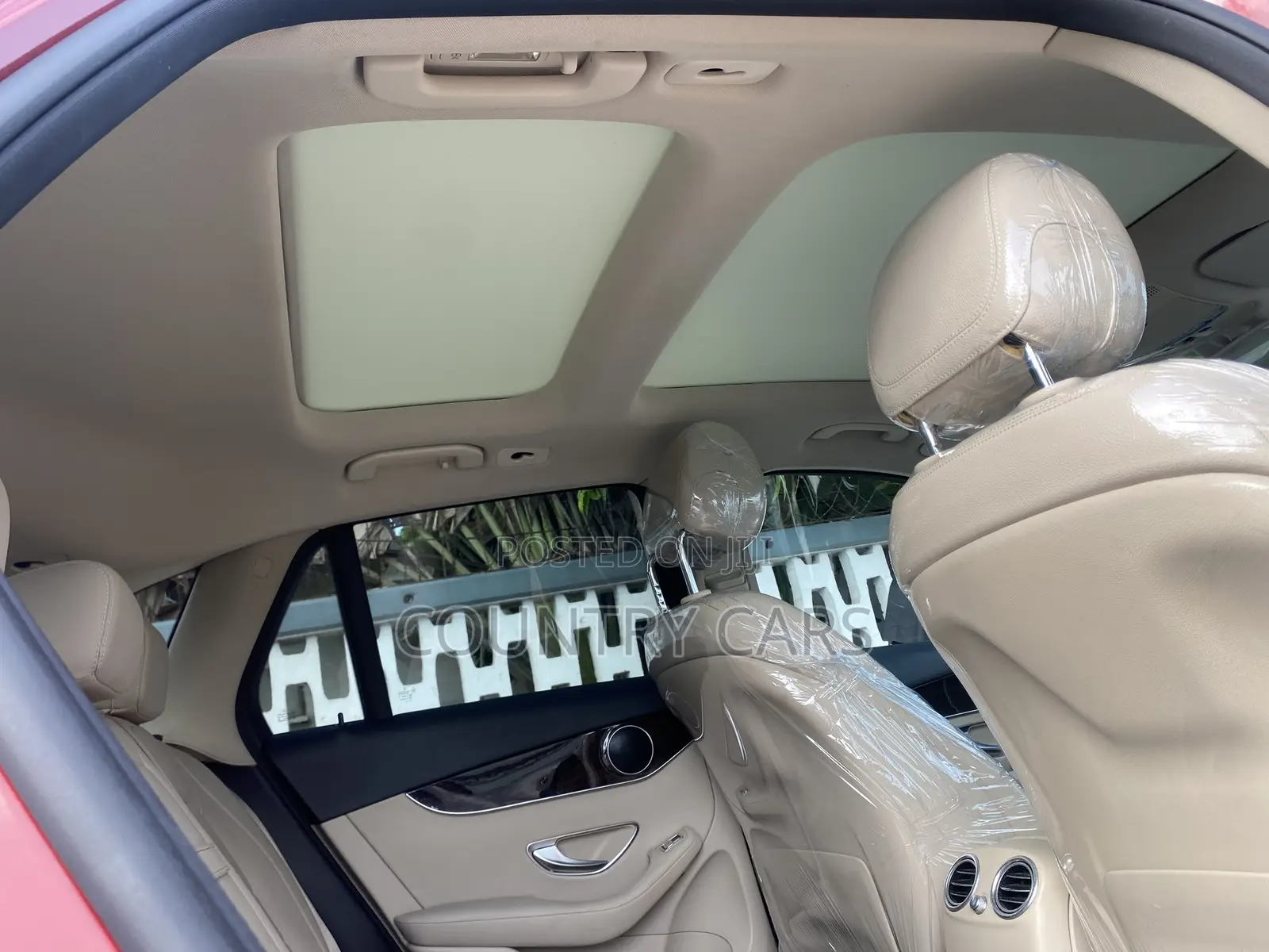 Mercedes-Benz C300 2016 Red