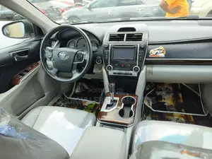 Toyota Camry 2013 Silver